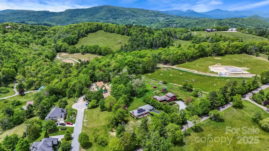 1925 Green Hill Road, Blowing Rock, NC 28605 - Image #3