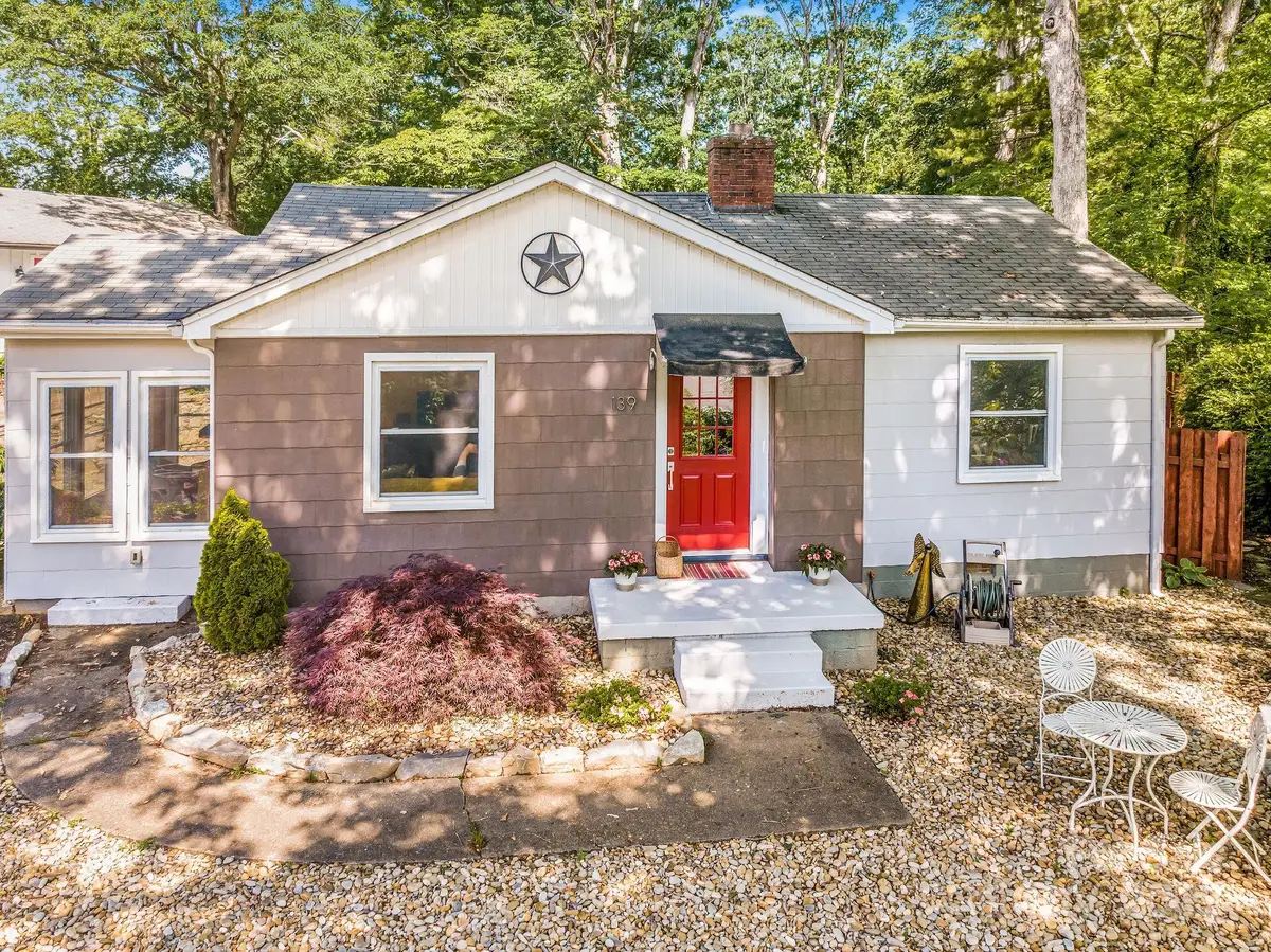 139 Beverly Road, Asheville, NC 28805 - Image #1