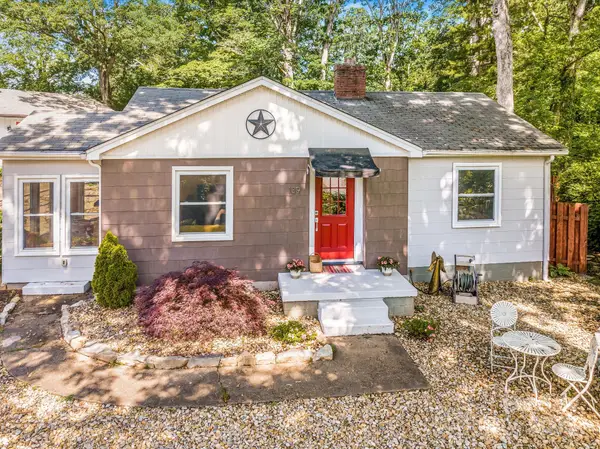 139 Beverly Road, Asheville, NC 28805