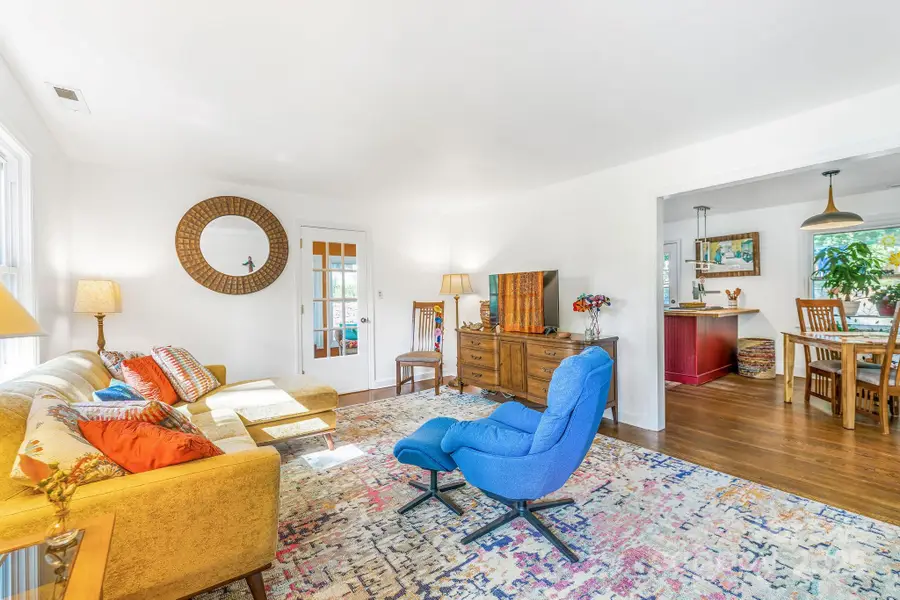 139 Beverly Road, Asheville, NC 28805 - Image #2