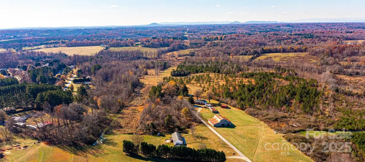 2200 Oweda Drive, Conover, NC 28613 - Image #1