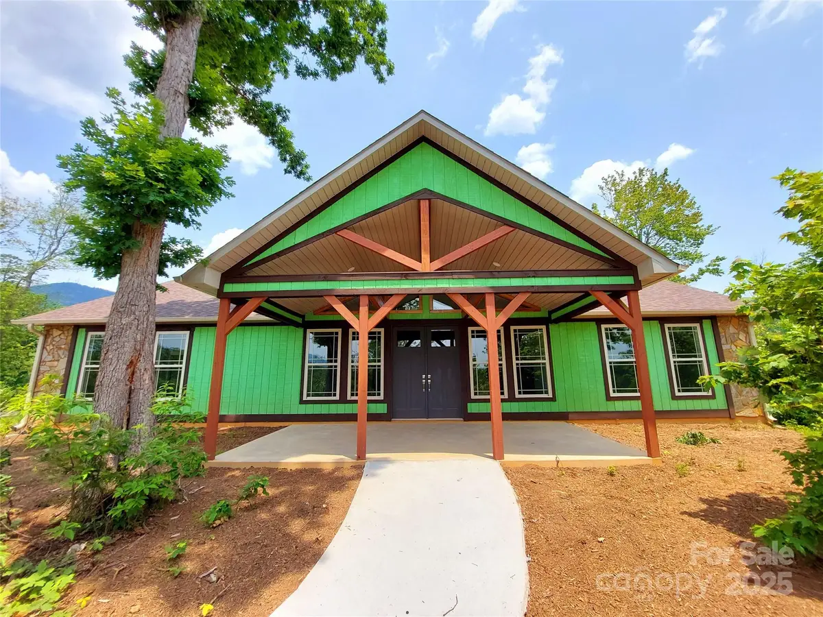 401 Constant Lane, Columbus, NC 28722 - Image #1