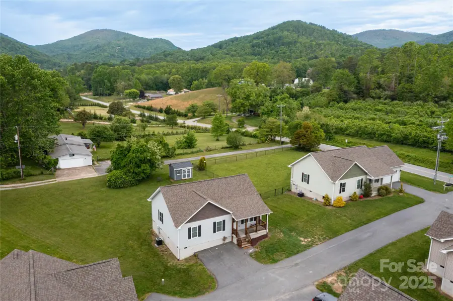 28 Trillium Meadows Lane #5, Hendersonville, NC 28792 - Image #2