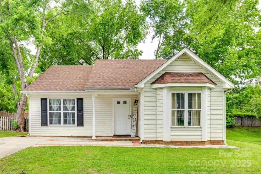 7442 Crestside Lane, Charlotte, NC 28227 - Image #2