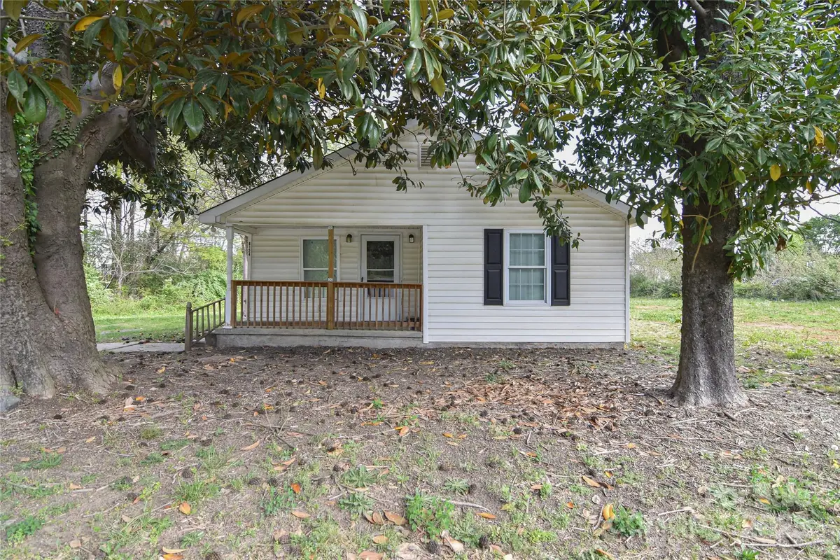 6124 Old Mt Holly Road, Charlotte, NC 28208 - Image #1
