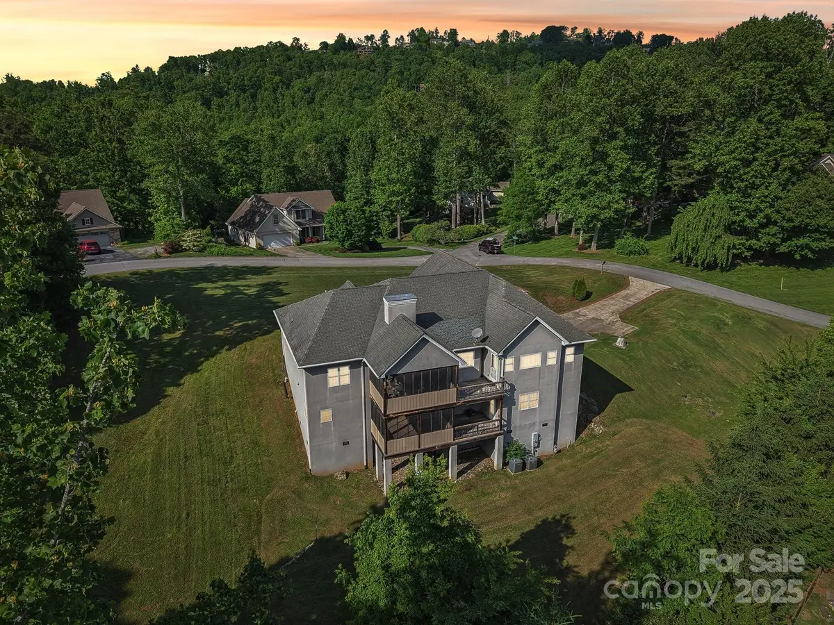 150 Baton Lane, Hendersonville, NC 28792 - Image #1