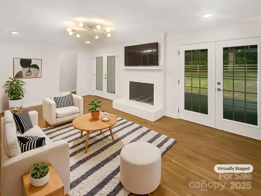 1212 Beechdale Drive, Charlotte, NC 28212 - Image #2