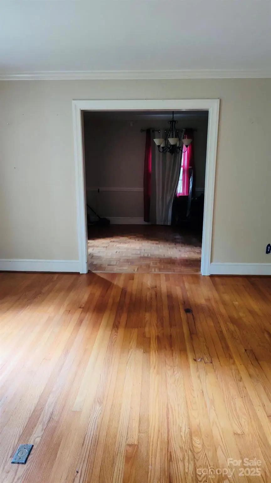 910 Parham Street, Henderson, NC 27536 - Image #2