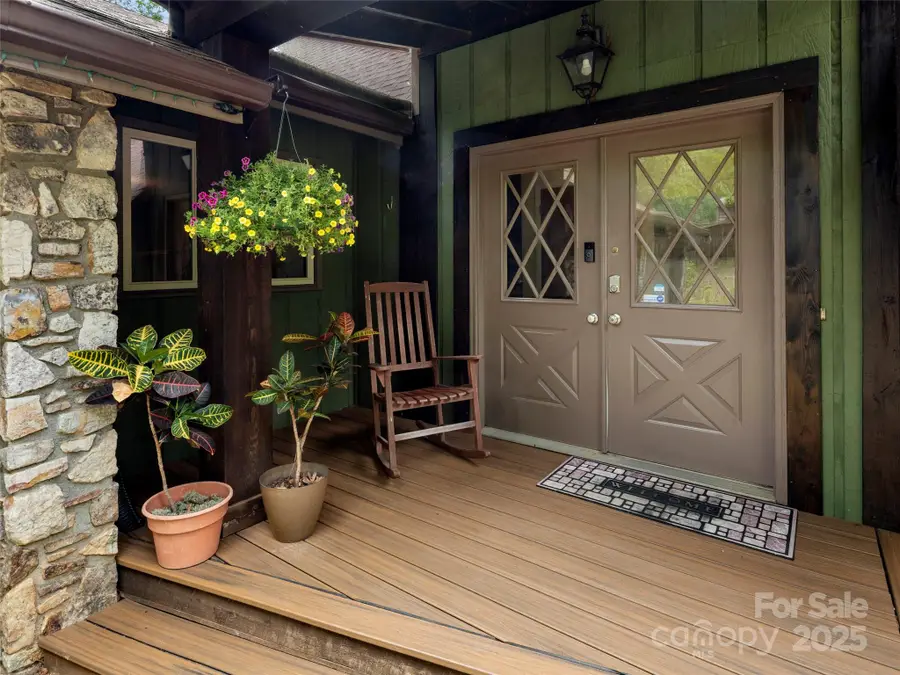 756 Pole Creasman Road, Asheville, NC 28806 - Image #3