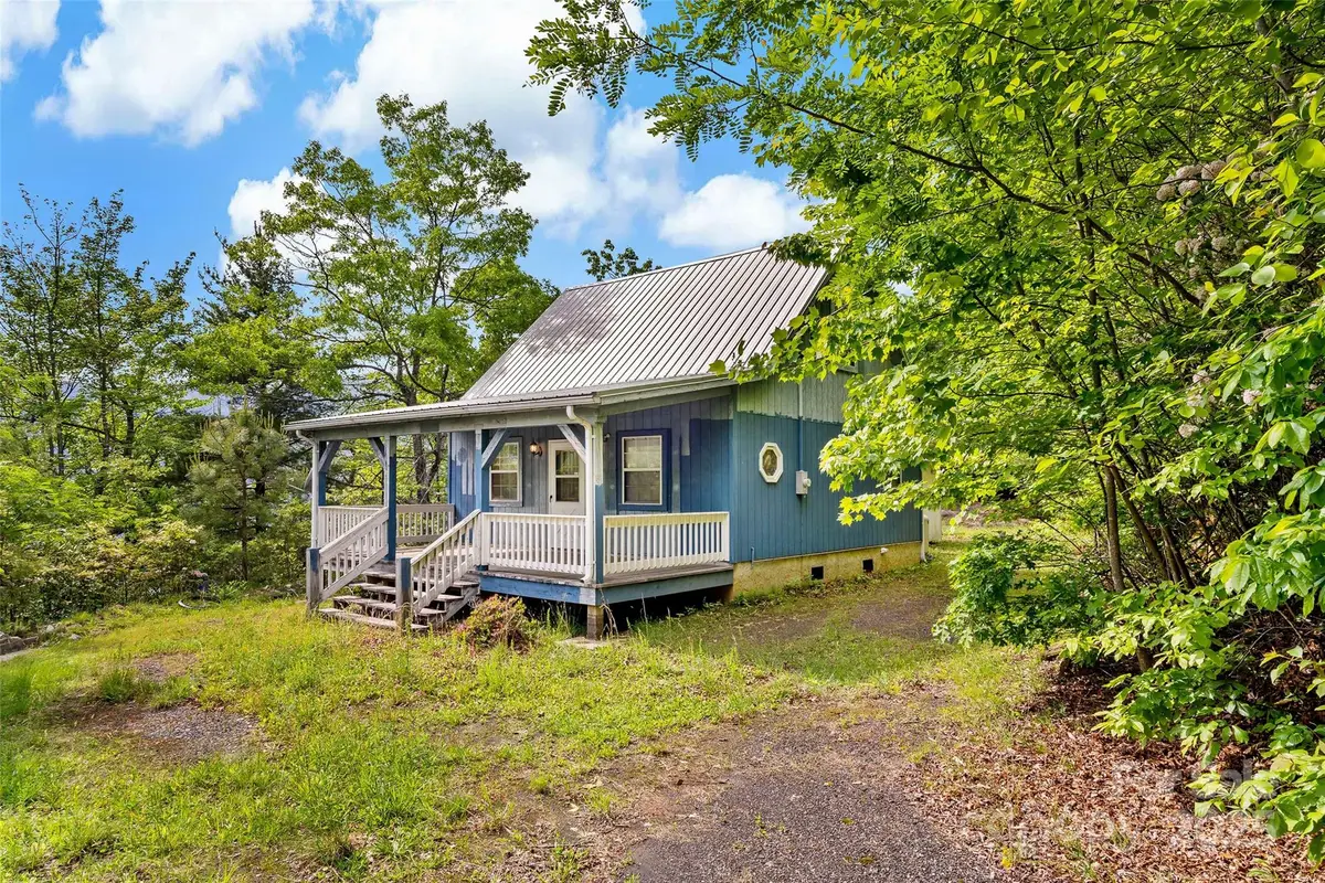 42 Parkway Drive, Marion, NC 28752 - Image #1