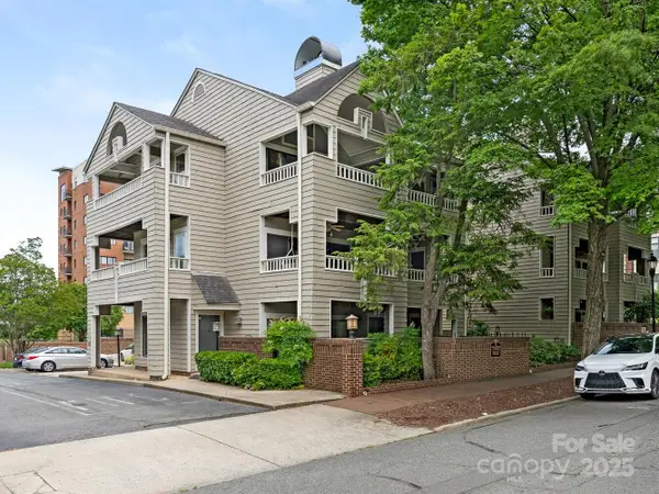 212 W 10th Street #3, Charlotte, NC 28202