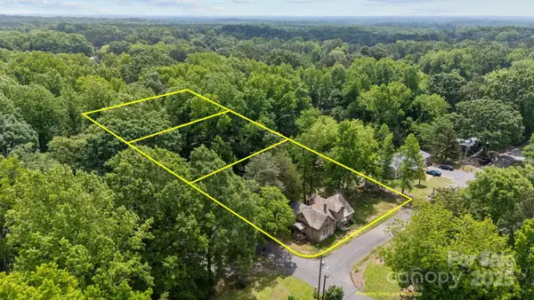 203 E College Street, Star, NC 27356