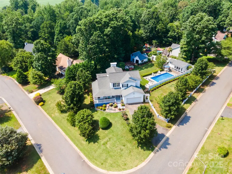 130 Greenwich Drive, Statesville, NC 28677 - Image #2