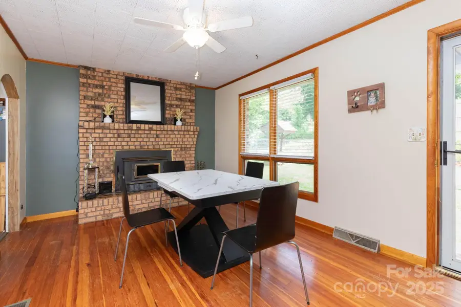 15 Gaddy Road, Weaverville, NC 28787 - Image #2