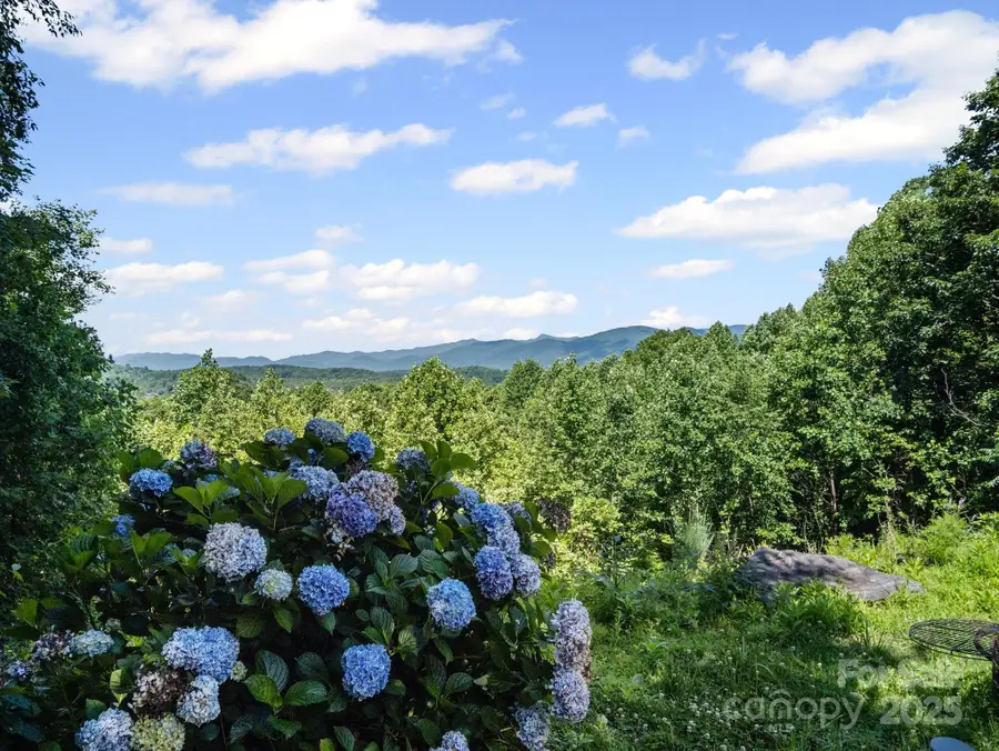 837 California Avenue, Marion, NC 28752 - Image #2