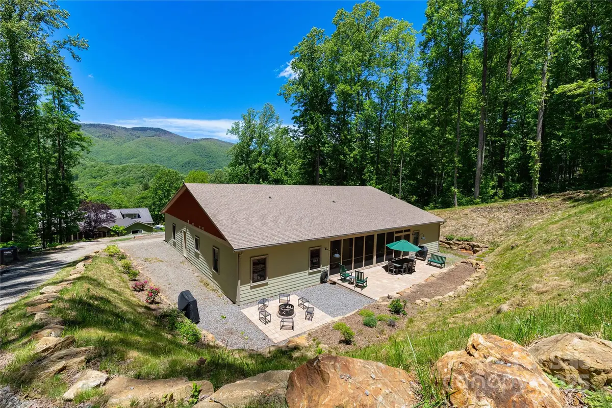 33 Freedom Drive, Waynesville, NC 28786 - Image #1