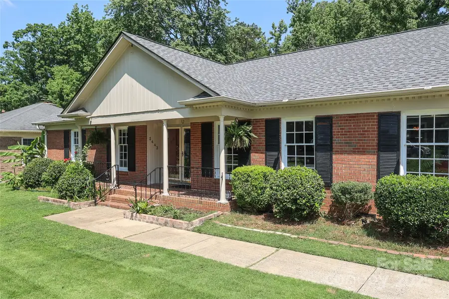 2443 Knickerbocker Drive, Charlotte, NC 28212 - Image #2