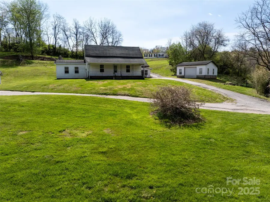 20 & 28 Toby Drive, Asheville, NC 28806 - Image #3