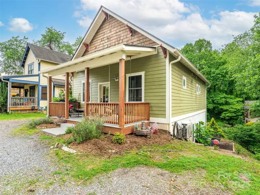 9 Reynolds Road, Asheville, NC 28806 - Image #2