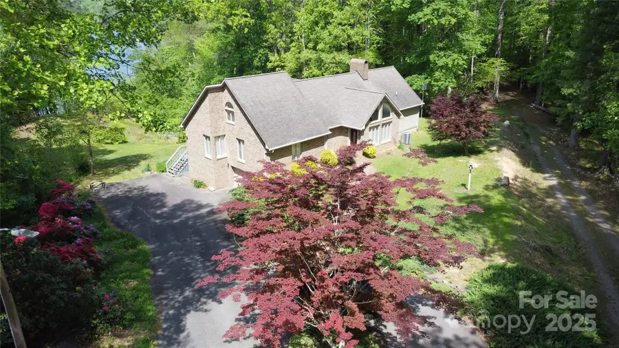 240 Goshen Terrace, Wilkesboro, NC 28697 - Image #2