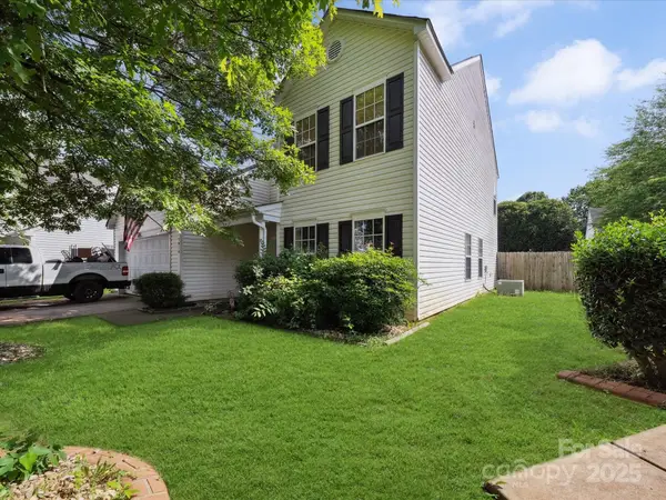 3014 Robin Terry Court, Charlotte, NC 28208