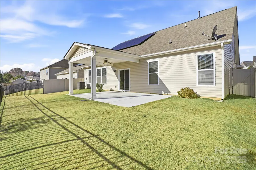 6038 Durango Way, Denver, NC 28037 - Image #2