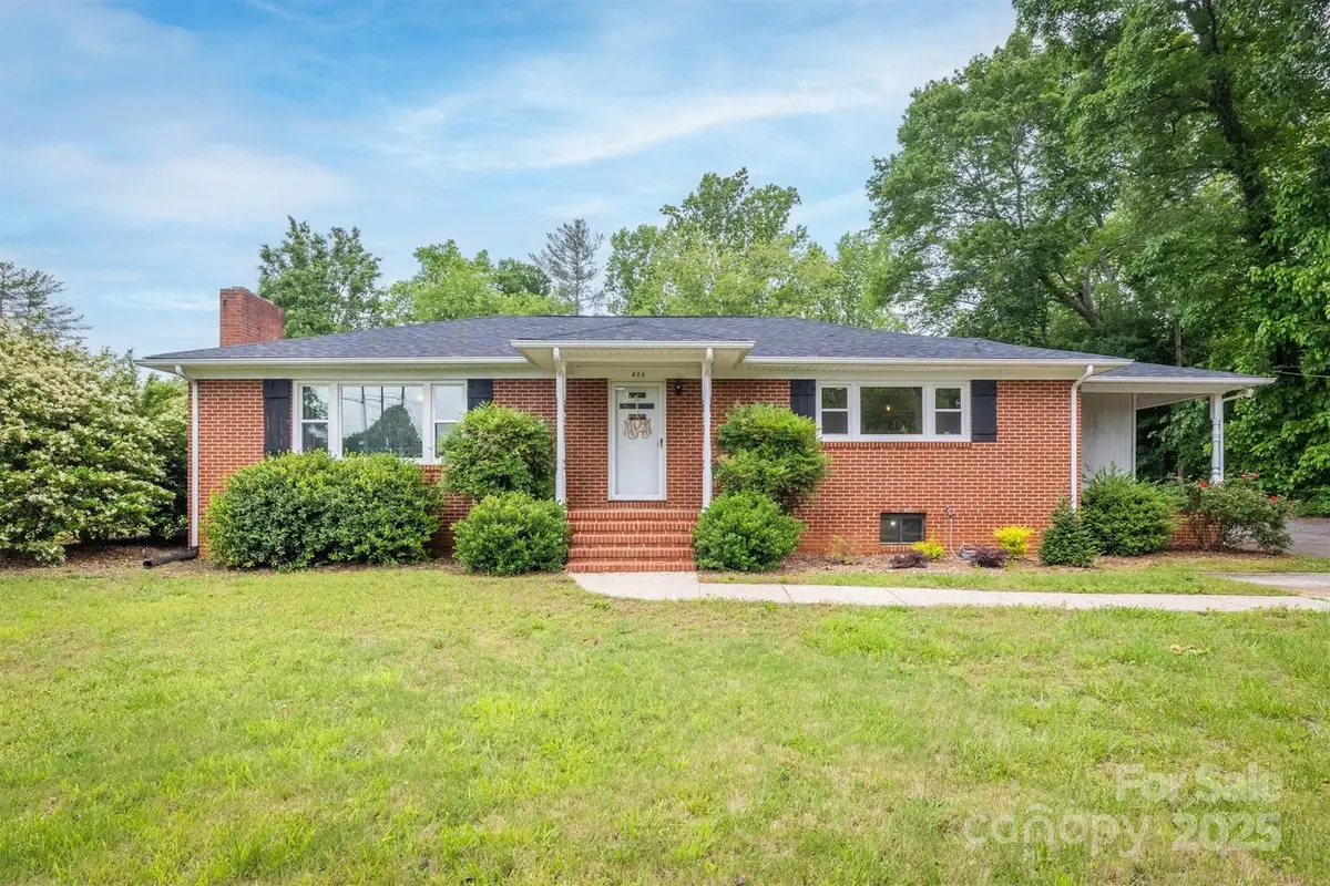 826 Jamestown Road, Morganton, NC 28655 - Image #1