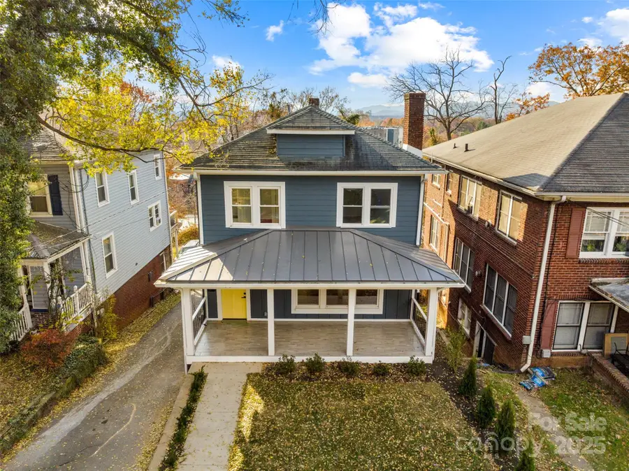 71 Buchanan Avenue, Asheville, NC 28801 - Image #3