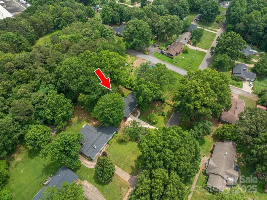 3120 7th Street Drive Ne, Hickory, NC 28601 - Image #2