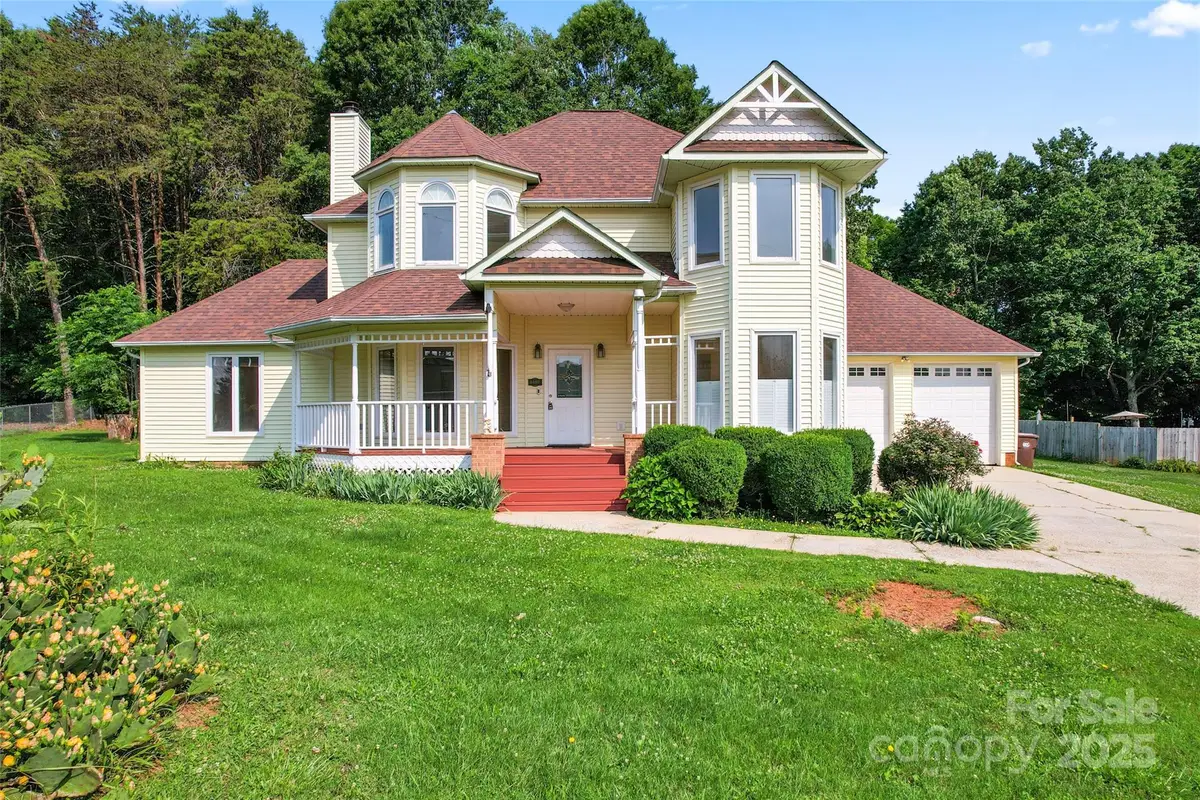 4499 Briarcreek Road, Maiden, NC 28650 - Image #1