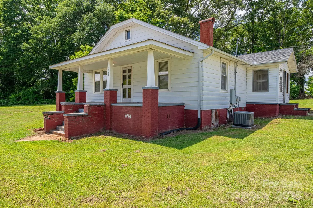 1070 Nc 182 Highway, Lincolnton, NC 28092 - Image #1