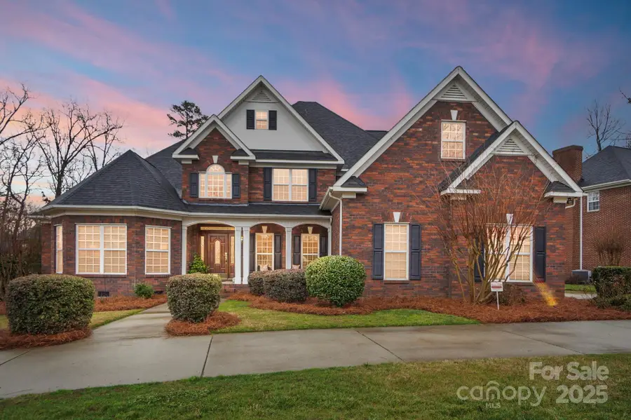 201 Limerick Drive, Matthews, NC 28104 - Image #3