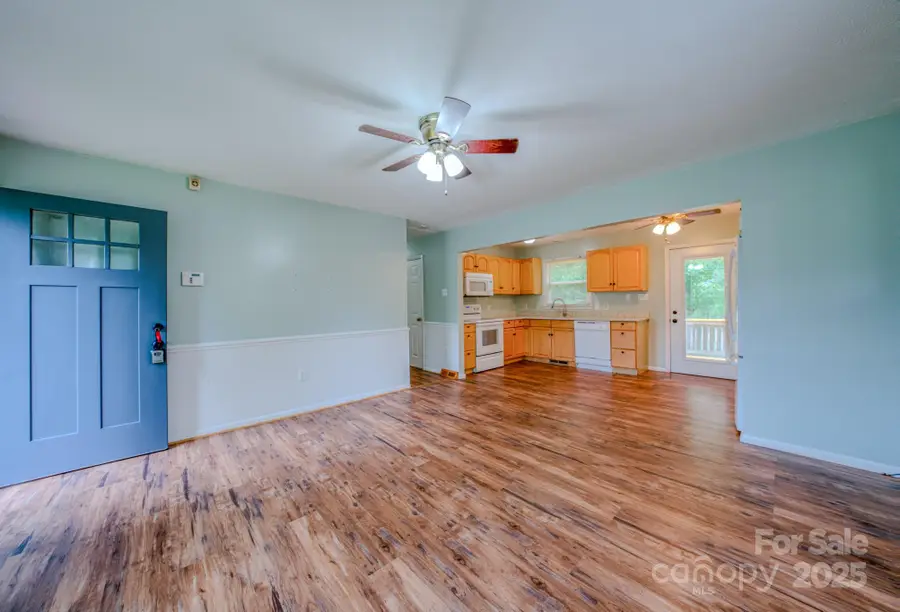 109 Chapman Drive, Asheville, NC 28805 - Image #3