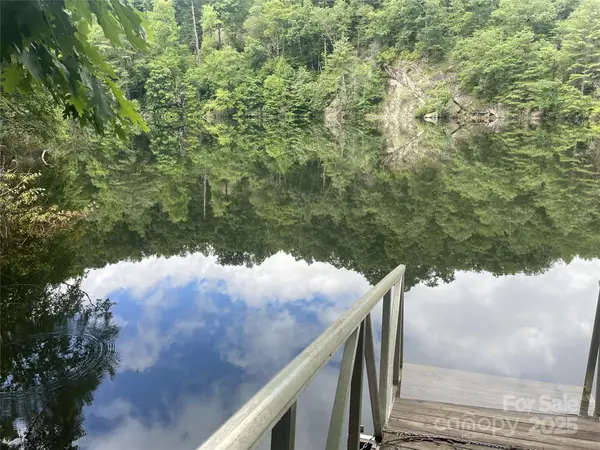 350 Sweet Birch Lane, Tuckasegee, NC 28783