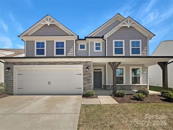 163 W Heart Pine Lane, Statesville, NC 28677