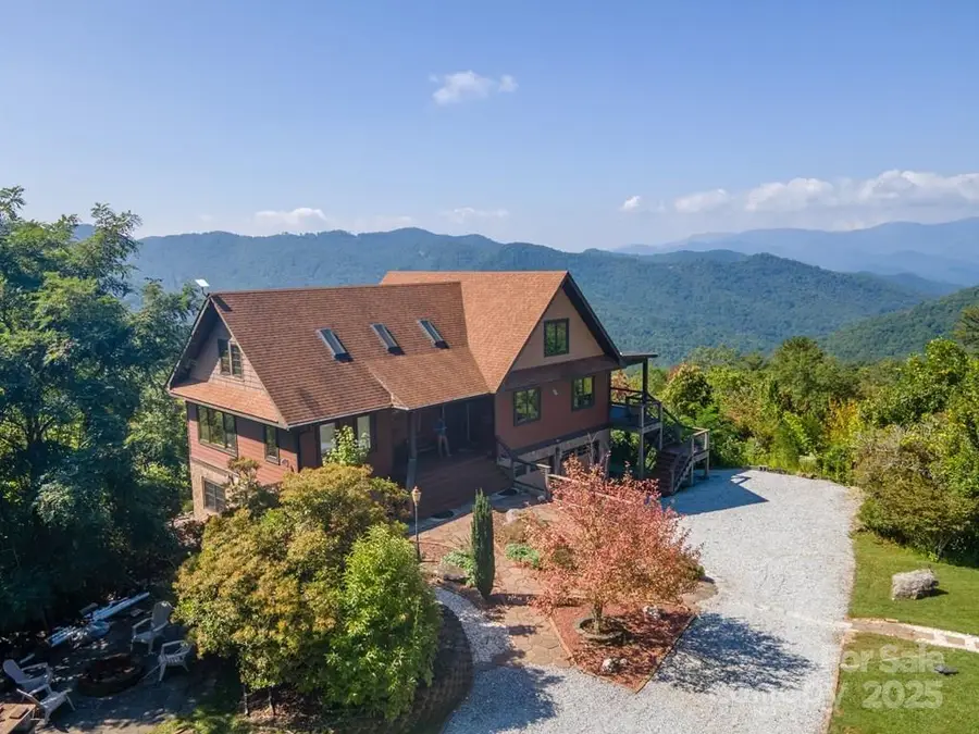 37 Jones Knob Road, Franklin, NC 28734 - Image #2