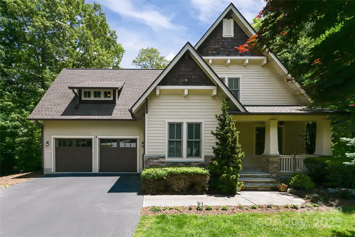 1 East Owl Creek Lane, Fairview, NC 28730 - Image #1