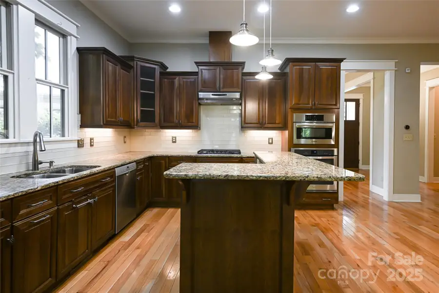 1 East Owl Creek Lane, Fairview, NC 28730 - Image #3