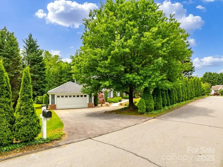 74 Eastmoor Drive, Asheville, NC 28805 - Image #2