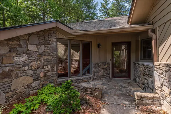 1101 Timber Trail, Asheville, NC 28804