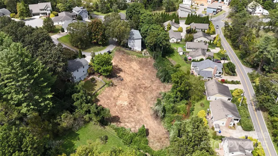 16 Village East Court, Asheville, NC 28805 - Image #3