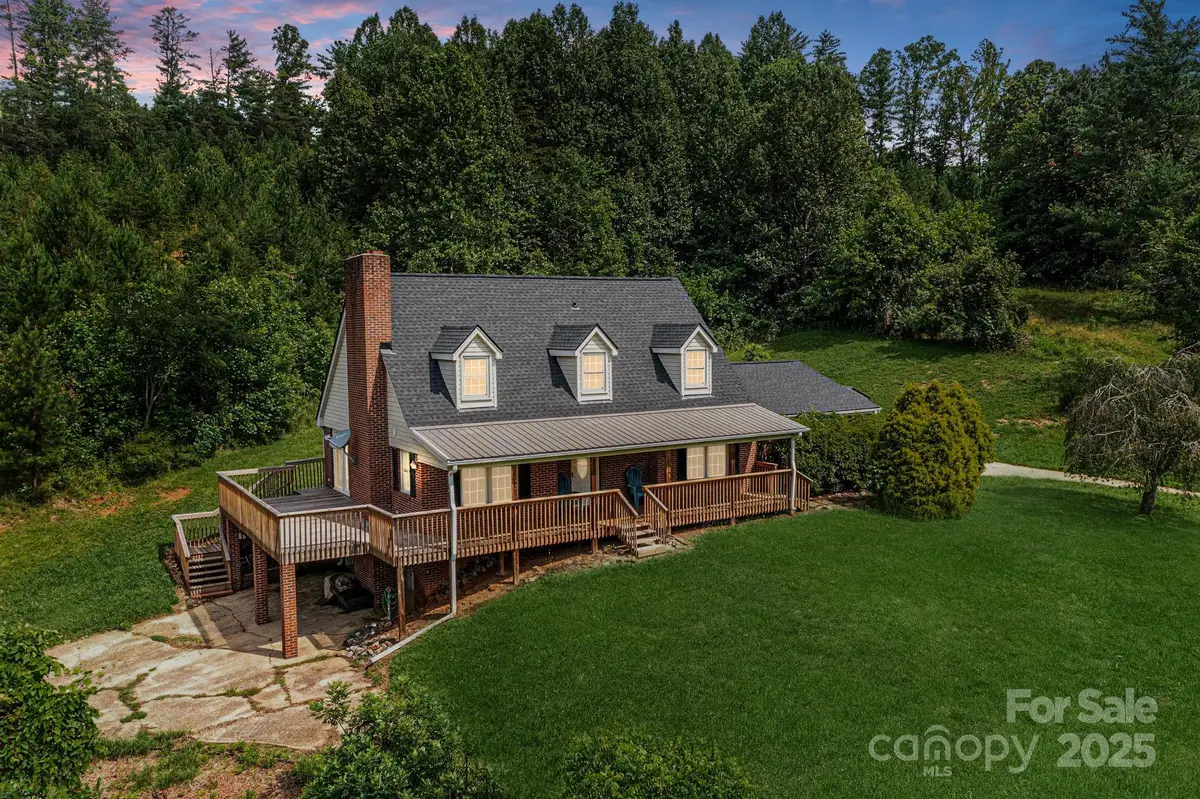 5595 Cloverfield Place, Boomer, NC 28606 - Image #1