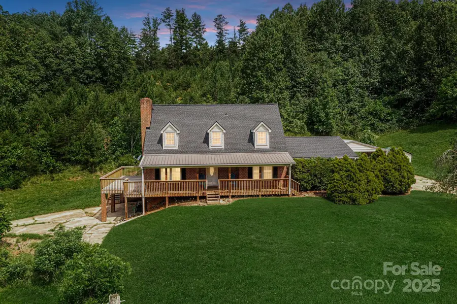 5595 Cloverfield Place, Boomer, NC 28606 - Image #2