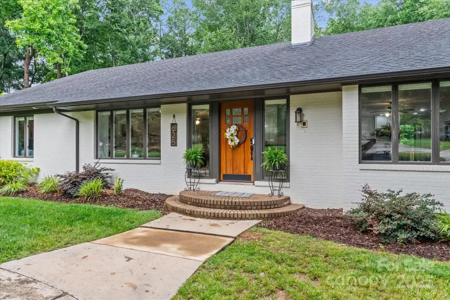625 S Magnolia Street, Mooresville, NC 28115 - Image #2
