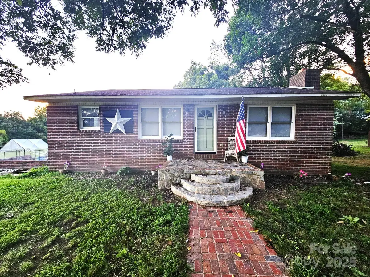 132 Eaker Drive, Cherryville, NC 28021 - Image #1