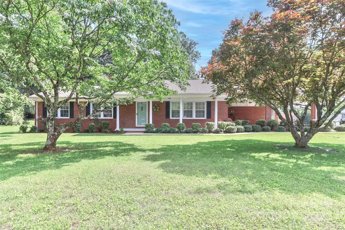 158 Jane Sowers Road, Statesville, NC 28625 - Image #1