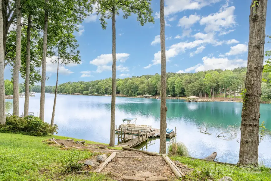 6719 Love Point Road, Denver, NC 28037 - Image #3