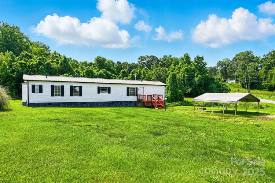 1016 S D Avenue, Maiden, NC 28650 - Image #2