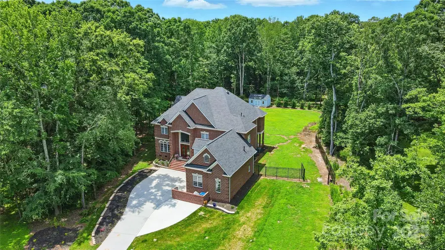 3324 Greenhurst Drive, Weddington, NC 28104 - Image #2