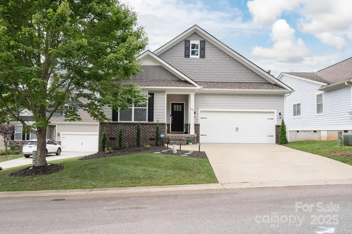 45 Dreambird Drive, Leicester, NC 28748 - Image #1